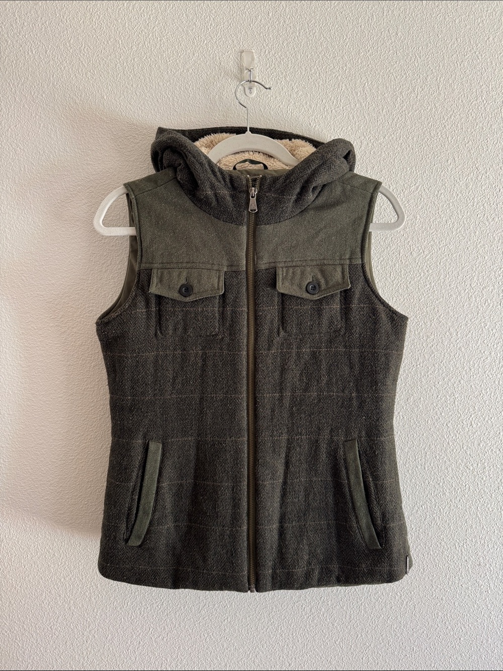 Prana Hooded Vest in Olive Green